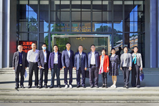 市人大常委會沈奎一行赴達意隆考察調(diào)研