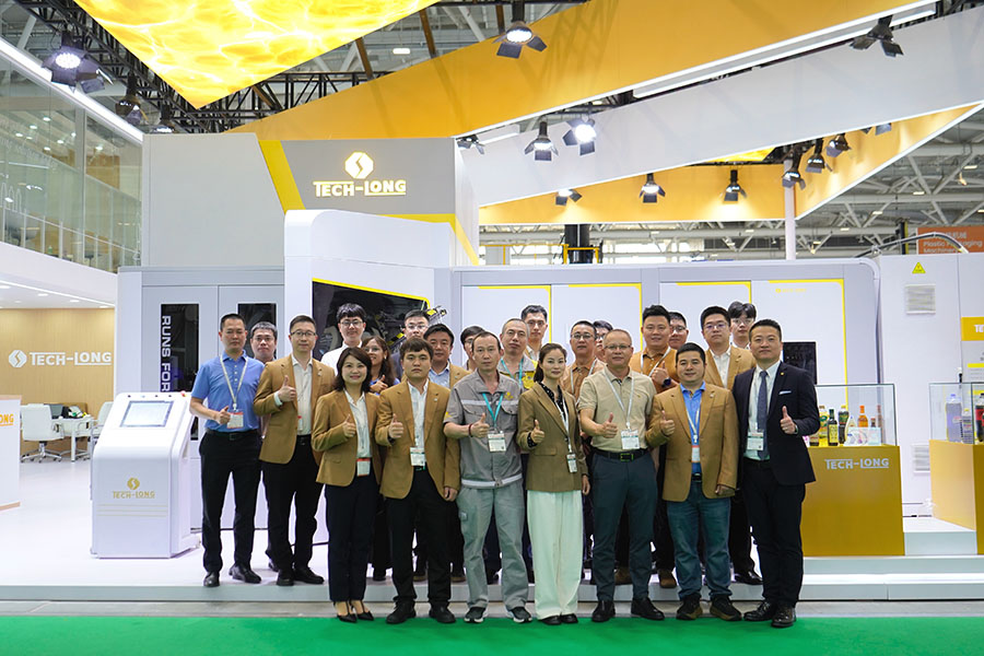 達(dá)意隆閃耀CHINAPLAS：高效驅(qū)動(dòng)，智塑未來(lái)！